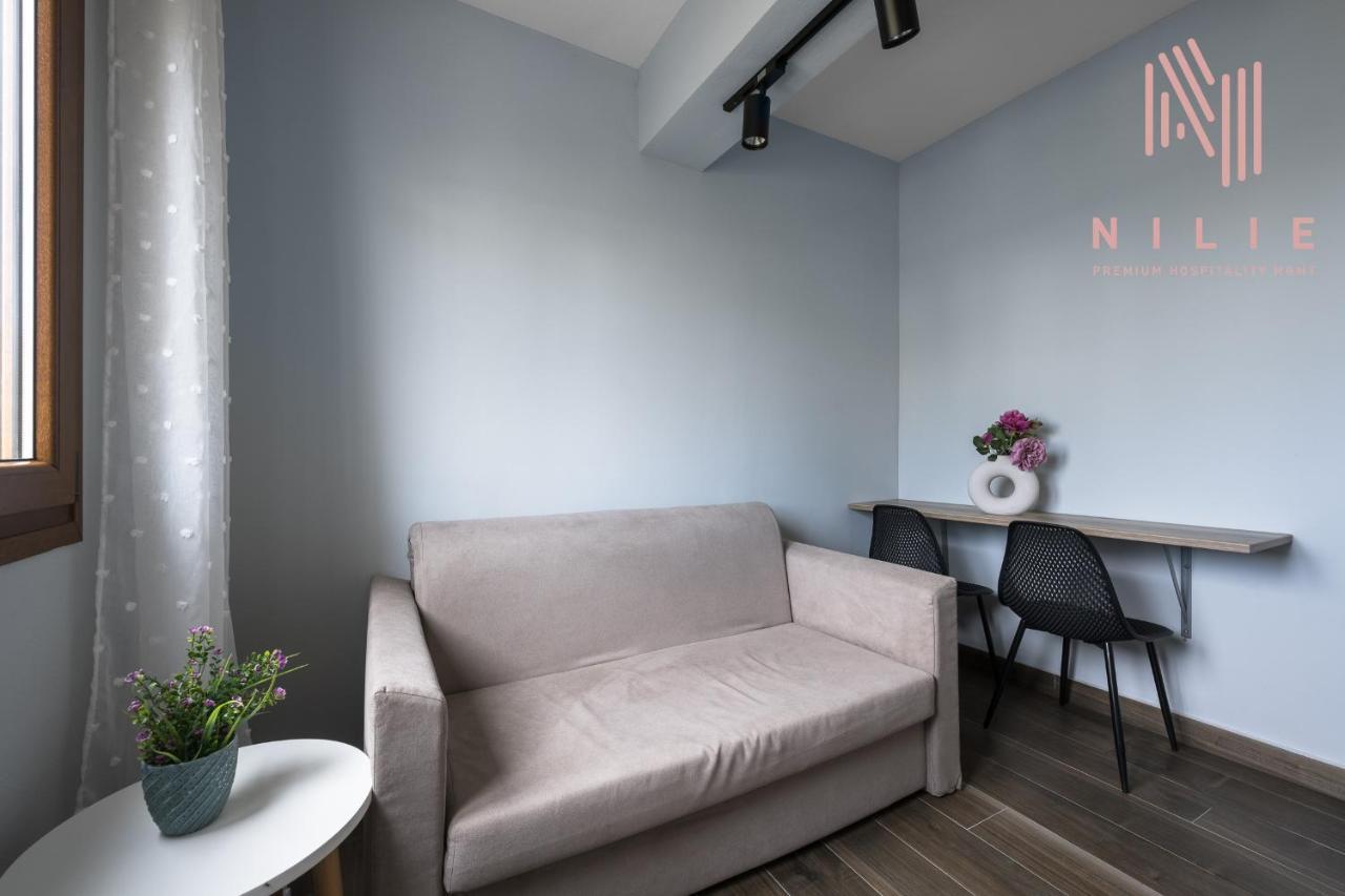 Ultima Summer Residence, Nilie Hospitality Mgmt アフィトス エクステリア 写真